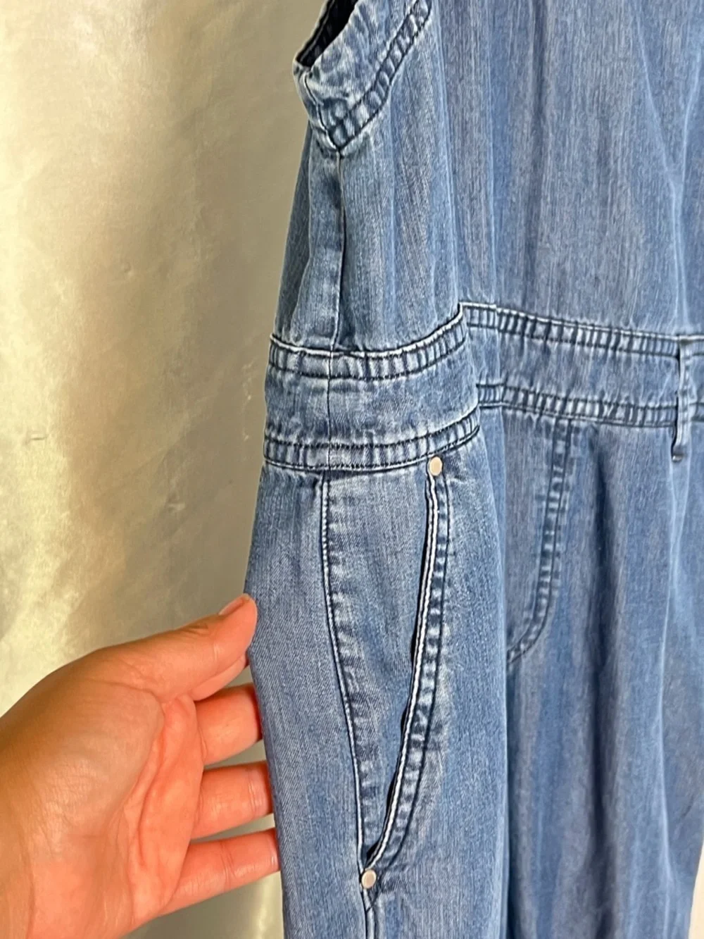 Club Monaco Dennya Denim Jumpsuit Blue Overalls Size 2